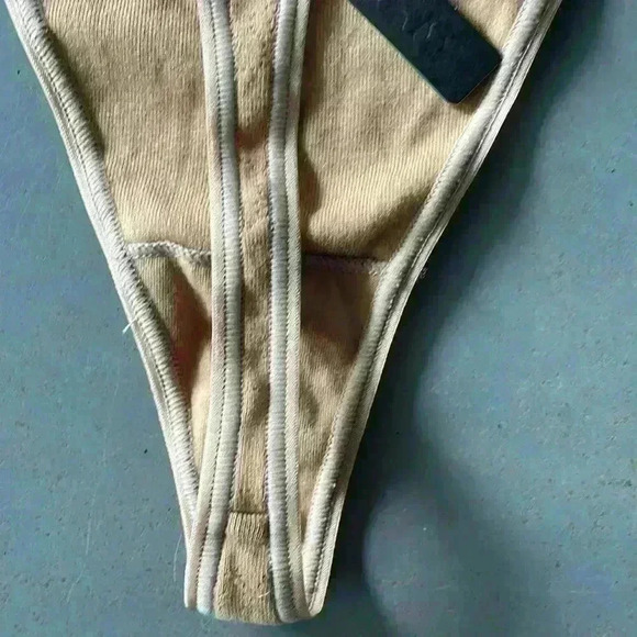 Skims NWT Women's Ochre Logo Pointielle T-String Thong Size XL - Picture 7 of 8